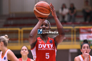 2024-11-21 - Actions of the game and players' images during the match between Famila Beretta Schio and DVTK Hun-term at PalaRomare - November 21, 2024, during the EuroLeague Women 2024/2025 - FAMILA BERETTA VS DVTK HUN-TERM - EUROLEAGUE WOMEN - BASKETBALL