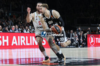 2024-02-09 - Isaia Cordinier (Segafredo Virtus Bologna) in action thwarted by Mike James (a.s. Monaco) during the Euroleague basketball championship match Segafredo Virtus Bologna Vs. a.s. Monaco. Bologna, February 09, 2024 at Segafredo Arena - VIRTUS SEGAFREDO BOLOGNA VS AS MONACO - EUROLEAGUE - BASKETBALL