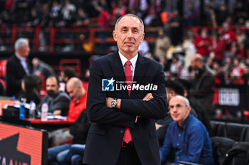 2024-01-02 - Assistant coach Milan Tomic of EA7 Emporio Armani Milan during the Euroleague, Round 18, match between Olympiacos Piraeus and EA7 Emporio Armani Milan at Peace & Friendship Stadium on January 2, 2024, in Piraeus, Greece - OLYMPIACOS PIRAEUS VS EA7 EMPORIO ARMANI MILAN - EUROLEAGUE - BASKETBALL