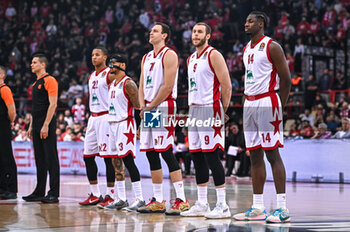 2024-01-02 - Players of EA7 Emporio Armani Milan celebrating the victory during the Euroleague, Round 18, match between Olympiacos Piraeus and EA7 Emporio Armani Milan at Peace & Friendship Stadium on January 2, 2024, in Piraeus, Greece - OLYMPIACOS PIRAEUS VS EA7 EMPORIO ARMANI MILAN - EUROLEAGUE - BASKETBALL