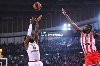 2024-01-04 - 10 John Brown of AS Monaco during the Euroleague, Round 19, match between Olympiacos Piraeus and AS Monaco at Peace & Friendship Stadium on January 4, 2024, in Piraeus, Greece - OLYMPIACOS PIRAEUS VS AS MONACO - EUROLEAGUE - BASKETBALL