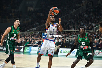 2024-01-09 - 1 Rodrigue Beaubois of Anadolu Efes Istanbul is playing during the Euroleague,
Round 20, match between Panathinaikos AKTOR Athens and Anadolu Efes Istanbul at the OAKA Altion Arena in Athens, Greece, on January 9, 2024. - PANATHINAIKOS AKTOR ATHENS VS ANADOLU EFES - EUROLEAGUE - BASKETBALL