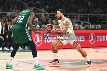2024-01-11 - 55 Mike James of AS Monaco is playing during the Euroleague, Round 21,
match between Panathinaikos AKTOR Athens and AS Monaco at the OAKA
Altion Arena in Athens, Greece, on January 11, 2024. - PANATHINAIKOS AKTOR ATHENS VS AS MONACO - EUROLEAGUE - BASKETBALL