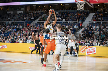 2024-01-11 - Guerschon Yabusele of Real Madrid seen in action with the ball during the Euroleague basketball match between Real Madrid and Valencia at Wizink Center in Madrid, Spain. - REAL MADRID VS VALENCIA - EUROLEAGUE - BASKETBALL