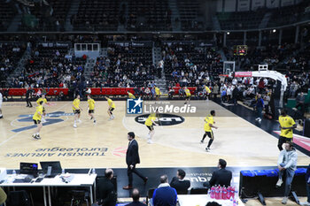 2024-01-12 - Team of Alba Berlin during the Turkish Airlines EuroLeague basketball match between LDLC ASVEL Villeurbanne and Alba Berlin on January 12, 2024 at Astroballe in Villeurbanne, France - BASKETBALL - EUROLEAGUE - ASVEL V ALBA BERLIN - EUROLEAGUE - BASKETBALL