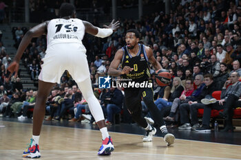 2024-01-12 - Sterling BROWN of Alba Berlin and Youssoupha FALL of Lyon during the Turkish Airlines EuroLeague basketball match between LDLC ASVEL Villeurbanne and Alba Berlin on January 12, 2024 at Astroballe in Villeurbanne, France - BASKETBALL - EUROLEAGUE - ASVEL V ALBA BERLIN - EUROLEAGUE - BASKETBALL