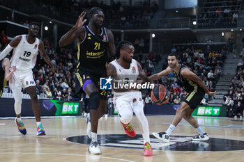 2024-01-12 - Paris LEE of Lyon and Khalifa KOUMADJE of Alba Berlin during the Turkish Airlines EuroLeague basketball match between LDLC ASVEL Villeurbanne and Alba Berlin on January 12, 2024 at Astroballe in Villeurbanne, France - BASKETBALL - EUROLEAGUE - ASVEL V ALBA BERLIN - EUROLEAGUE - BASKETBALL