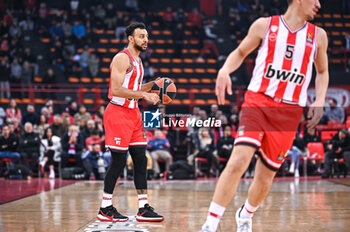 2024-01-30 - 1 Nigel Williams-Goss of Olympiacos Piraeus is playing during the Euroleague,
Round 24, match between Olympiacos Piraeus and Alba Berlin at Peace & Friendship Stadium on January 30, 2024, in Piraeus, Greece. - OLYMPIACOS PIRAEUS VS ALBA BERLIN - EUROLEAGUE - BASKETBALL