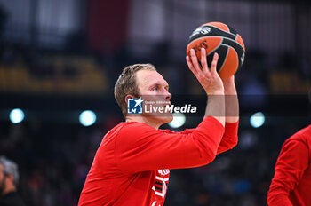 2024-01-30 - 43 Luke Sikma of Olympiacos Piraeus is playing during the Euroleague, Round 24, match between Olympiacos Piraeus and Alba Berlin at Peace & Friendship Stadium on January 30, 2024, in Piraeus, Greece. - OLYMPIACOS PIRAEUS VS ALBA BERLIN - EUROLEAGUE - BASKETBALL