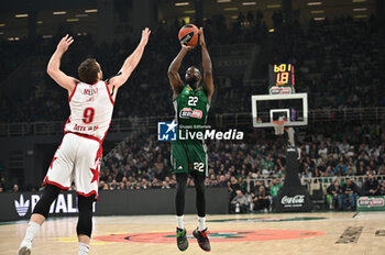 2024-01-31 - 22 Jerian Grant of Panathinaikos AKTOR Athens is playing during the Euroleague, Round 24, match between Panathinaikos AKTOR Athens and EA7 Emporio Armani Milan at Oaka Altion Arena on January 31, 2024, in Athens, Greece. - PANATHINAIKOS AKTOR ATHENS VS EA7 EMPORIO ARMANI MILAN - EUROLEAGUE - BASKETBALL