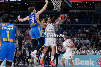 2024-01-30 - Roman Sorkin of Maccabi Tel Aviv and Facundo Campazzo of Real Madrid during the Turkish Airlines EuroLeague basketball match between Real Madrid and Maccabi Playtika Tel Aviv on January 30, 2024 at Wizink Center in Madrid, Spain - BASKETBALL - EUROLEAGUE - REAL MADRID V MACCABI TEL AVIV - EUROLEAGUE - BASKETBALL