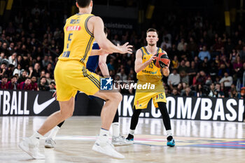 2024-02-09 - Martin Hermannsson of Alba Berlin during the Turkish Airlines EuroLeague basketball match between FC Barcelona and Alba Berlin on February 9, 2024 at Palau Blaugrana in Barcelona, Spain - BASKETBALL - EUROLEAGUE - FC BARCELONA V ALBA BERLIN - EUROLEAGUE - BASKETBALL