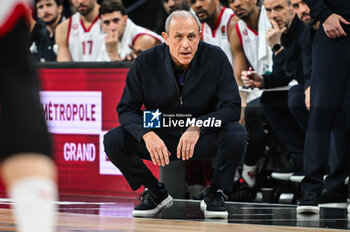 2024-03-01 - Ettore MESSINA of Milan during the Turkish Airlines EuroLeague basketball match between LDLC ASVEL Villeurbanne and EA7 Emporio Armani Milan on March 1, 2024 at LDLC Arena in Decines-Charpieu, France - BASKETBALL - EUROLEAGUE - ASVEL V MILAN - EUROLEAGUE - BASKETBALL