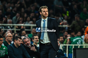 2024-03-08 - Head Coach Pierric Poupet of LDLC ASVEL Villeurbanne during the Euroleague, Round 28, match between Panathinaikos Athens and LDLC ASVEL Villeurbanne at Oaka Altion Arena on March 8, 2024, in Athens, Greece. - PANATHINAIKOS AKTOR ATHENS VS LDLC ASVEL VILLEURBANNE - EUROLEAGUE - BASKETBALL