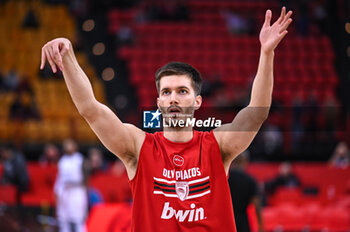 2024-03-21 - 30 Filip Petrusev of Olympiacos Piraeus is playing during the Euroleague, Round 31, match between Olympiacos Piraeus and LDLC ASVEL Villeurbanne at Peace & Friendship Stadium on March 21, 2024, in Piraeus, Greece. - OLYMPIACOS PIRAEUS VS LDLC ASVEL VILLEURBANNE - EUROLEAGUE - BASKETBALL