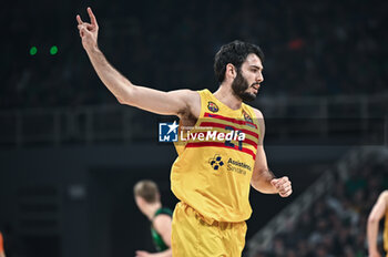 2024-03-22 - 21 Alex Abrines of FC Barcelona is playing during the Euroleague, Round 31, match between Panathinaikos AKTOR Athens and FC Barcelona at Oaka Altion Arena on March 22, 2024, in Athens, Greece. - PANATHINAIKOS AKTOR ATHENS VS FC BARCELONA - EUROLEAGUE - BASKETBALL