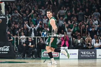22/03/2024 - 44 Konstantinos Mitoglou of Panathinaikos AKTOR Athens is playing during the Euroleague, Round 31, match between Panathinaikos AKTOR Athens and FC Barcelona at Oaka Altion Arena on March 22, 2024, in Athens, Greece. - PANATHINAIKOS AKTOR ATHENS VS FC BARCELONA - EUROLEAGUE - BASKET