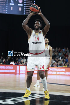 2024-03-28 - Mam JAITEH of Monaco during the Turkish Airlines EuroLeague basketball match between LDLC ASVEL Villeurbanne and AS Monaco on March 28, 2024 at LDLC Arena in Decines-Charpieu, France - BASKETBALL - EUROLEAGUE - ASVEL V MONACO - EUROLEAGUE - BASKETBALL