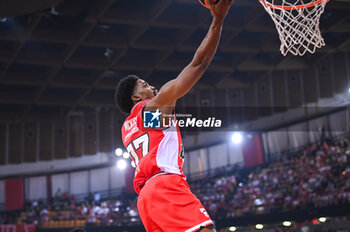 2024-04-12 - 77 Shaquielle McKissic of Olympiacos Piraeus is playing during the Euroleague, Round 34, match between Olympiacos Piraeus and Fenerbahce Beko Istanbul at Peace & Friendship Stadium on April 12, 2024, in Piraeus, Greece. - OLYMPIACOS PIRAEUS VS FENERBAHCE BEKO ISTANBUL - EUROLEAGUE - BASKETBALL