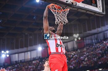2024-04-12 - 2 Moses Wright of Olympiacos Piraeus is playing during the Euroleague, Round 34, match between Olympiacos Piraeus and Fenerbahce Beko Istanbul at Peace & Friendship Stadium on April 12, 2024, in Piraeus, Greece. - OLYMPIACOS PIRAEUS VS FENERBAHCE BEKO ISTANBUL - EUROLEAGUE - BASKETBALL