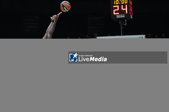 2024-10-15 - during the basketball Turkish Airlines Euroleague match between Virtus Segafredo Bologna and Zalgiris Kaunas at the Unipol Arena, Casalecchio (Bologna), Italy, October 15, 2024 - photo: Michele Nucci - SEGAFREDO VIRTUS BOLOGNA VS ZALGIRIS KAUNAS - EUROLEAGUE - BASKETBALL