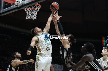 2024-10-15 - Edgar Ulanovas (Zalgiris) in action thwarted by Tornike Shengelia (Virtus Bologna) during the basketball Turkish Airlines Euroleague match between Virtus Segafredo Bologna and Zalgiris Kaunas at the Unipol Arena, Casalecchio (Bologna), Italy, October 15, 2024 - photo: Michele Nucci - SEGAFREDO VIRTUS BOLOGNA VS ZALGIRIS KAUNAS - EUROLEAGUE - BASKETBALL