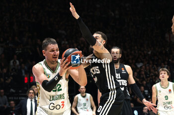 2024-10-15 - Edgar Ulanovas (Zalgiris) in action thwarted by Isaia Cordinier (Virtus Bologna) during the basketball Turkish Airlines Euroleague match between Virtus Segafredo Bologna and Zalgiris Kaunas at the Unipol Arena, Casalecchio (Bologna), Italy, October 15, 2024 - photo: Michele Nucci - SEGAFREDO VIRTUS BOLOGNA VS ZALGIRIS KAUNAS - EUROLEAGUE - BASKETBALL