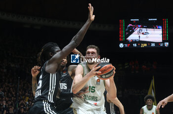 2024-10-15 - Laurynas Birutis (Zalgiris) in action thwarted by Momo Diouf (Virtus Bologna) (L) during the basketball Turkish Airlines Euroleague match between Virtus Segafredo Bologna and Zalgiris Kaunas at the Unipol Arena, Casalecchio (Bologna), Italy, October 15, 2024 - photo: Michele Nucci - SEGAFREDO VIRTUS BOLOGNA VS ZALGIRIS KAUNAS - EUROLEAGUE - BASKETBALL