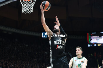 2024-10-15 - Marco Belinelli (Virtus Bologna) during the basketball Turkish Airlines Euroleague match between Virtus Segafredo Bologna and Zalgiris Kaunas at the Unipol Arena, Casalecchio (Bologna), Italy, October 15, 2024 - photo: Michele Nucci - SEGAFREDO VIRTUS BOLOGNA VS ZALGIRIS KAUNAS - EUROLEAGUE - BASKETBALL