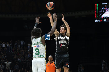 2024-10-15 - Alessandro Pajola (Virtus Bologna) (R) in action thwarted by Sylvain Francisco (Zalgiris) during the basketball Turkish Airlines Euroleague match between Virtus Segafredo Bologna and Zalgiris Kaunas at the Unipol Arena, Casalecchio (Bologna), Italy, October 15, 2024 - photo: Michele Nucci - SEGAFREDO VIRTUS BOLOGNA VS ZALGIRIS KAUNAS - EUROLEAGUE - BASKETBALL