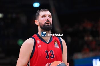 2024-10-17 - Nikola Mirotic (EA7 Emporio Armani Olimpia Milano) - EA7 EMPORIO ARMANI MILANO VS ZALGIRIS KAUNAS - EUROLEAGUE - BASKETBALL