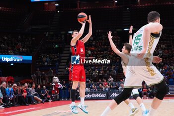 2024-10-17 - Nenad Dimitrijvevic (EA7 Emporio Armani Olimpia Milano) - EA7 EMPORIO ARMANI MILANO VS ZALGIRIS KAUNAS - EUROLEAGUE - BASKETBALL