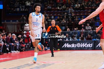 2024-10-24 - Jordan Nwora (Anadolu Efes Istanbul) - EA7 EMPORIO ARMANI MILANO VS ANADOLU EFES ISTANBUL - EUROLEAGUE - BASKETBALL