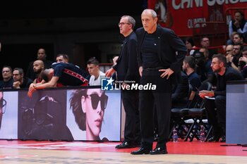 2024-10-24 - Ettore Messina, head coach EA7 Emporio Armani Olimpia Milano - EA7 EMPORIO ARMANI MILANO VS ANADOLU EFES ISTANBUL - EUROLEAGUE - BASKETBALL