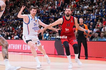 2024-10-24 - Nikola Mirotic (EA7 Emporio Armani Olimpia Milano) - EA7 EMPORIO ARMANI MILANO VS ANADOLU EFES ISTANBUL - EUROLEAGUE - BASKETBALL