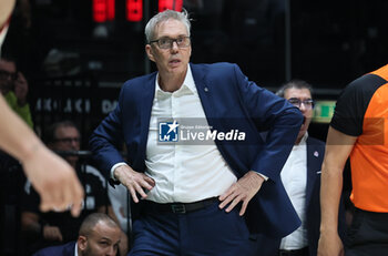 2024-10-29 - Gordon herbert, head coach of Bayern Monacoduring the basketball Turkish Airlines Euroleague match between Virtus Segafredo Bologna and Bayern Monaco at the Unipol Arena, Casalecchio (Bologna), Italy, October 29, 2024 - photo: Michele Nucci - SEGAFREDO VIRTUS BOLOGNA VS BAYERN MUNICH - EUROLEAGUE - BASKETBALL