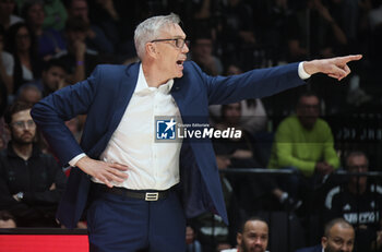 2024-10-29 - Gordon herbert, head coach of Bayern Monacoduring the basketball Turkish Airlines Euroleague match between Virtus Segafredo Bologna and Bayern Monaco at the Unipol Arena, Casalecchio (Bologna), Italy, October 29, 2024 - photo: Michele Nucci - SEGAFREDO VIRTUS BOLOGNA VS BAYERN MUNICH - EUROLEAGUE - BASKETBALL