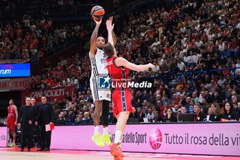 2024-10-31 - Matt Morgan (Virtus Segafredo Bologna) - EA7 EMPORIO ARMANI MILANO VS SEGAFREDO VIRTUS BOLOGNA - EUROLEAGUE - BASKETBALL