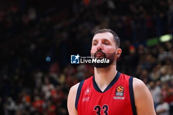 2024-10-31 - Nikola Mirotic (EA7 Emporio Armani Olimpia Milano) - EA7 EMPORIO ARMANI MILANO VS SEGAFREDO VIRTUS BOLOGNA - EUROLEAGUE - BASKETBALL