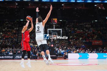 2024-10-31 - Stefano Tonut (EA7 Emporio Armani Olimpia Milano) - EA7 EMPORIO ARMANI MILANO VS SEGAFREDO VIRTUS BOLOGNA - EUROLEAGUE - BASKETBALL