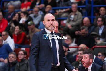 2024-11-07 - Chus Mateo, head coach Real Madrid - EA7 EMPORIO ARMANI MILANO VS REAL MADRID - EUROLEAGUE - BASKETBALL