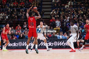 2024-11-07 - Zack LeDay (EA7 Emporio Armani Olimpia Milano) - EA7 EMPORIO ARMANI MILANO VS REAL MADRID - EUROLEAGUE - BASKETBALL