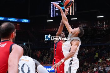 2024-11-07 - Zack LeDay (EA7 Emporio Armani Olimpia Milano) - EA7 EMPORIO ARMANI MILANO VS REAL MADRID - EUROLEAGUE - BASKETBALL