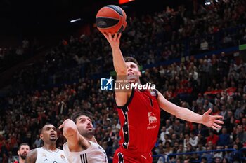 2024-11-07 - Nenad Dimitrijvevic (EA7 Emporio Armani Olimpia Milano) - EA7 EMPORIO ARMANI MILANO VS REAL MADRID - EUROLEAGUE - BASKETBALL