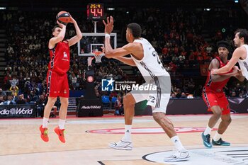 2024-11-07 - Nenad Dimitrijvevic (EA7 Emporio Armani Olimpia Milano) - EA7 EMPORIO ARMANI MILANO VS REAL MADRID - EUROLEAGUE - BASKETBALL