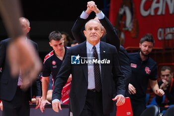 2024-11-21 - Ettore Messina, head coach EA7 Emporio Armani Olimpia Milano - EA7 EMPORIO ARMANI MILANO VS MACCABI PLAYTIKA TELAVIV - EUROLEAGUE - BASKETBALL