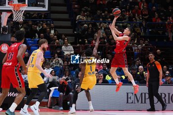 2024-11-21 - Nenad Dimitrijvevic (EA7 Emporio Armani Olimpia Milano) - EA7 EMPORIO ARMANI MILANO VS MACCABI PLAYTIKA TELAVIV - EUROLEAGUE - BASKETBALL