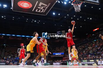 2024-11-21 - Fabien Causeur (EA7 Emporio Armani Olimpia Milano) - EA7 EMPORIO ARMANI MILANO VS MACCABI PLAYTIKA TELAVIV - EUROLEAGUE - BASKETBALL