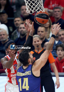 2024-10-18 - Isaiah Canaan (L) Crvena Zvezda, Willy Hernangomez (R) Barcelona Basquet during the Turkish Airlines Euroleague basketball match between Crvena Zvezda Meridianbet Belgrade and FC Barcelona on 18 October 2024 at Belgrade Arena in Belgrade, Serbia - BASKETBALL - EUROLEAGUE - CRVENA ZVEZDA V FC BARCELONA - EUROLEAGUE - BASKETBALL