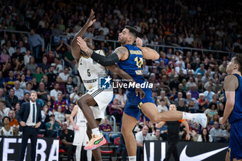 2024-10-25 - Charles Kahudi (Asvel Villeurbanne) in action during a EuroLeague match between Braca Basket and Asvel Villeurbanne at Palau Blaugrana in Barcelona, Barcelona, Spain, on October 25 2024. Photo by Felip Mondino / Panoramic - BARÇA BASKET - ASVEL VILLEURBANNE - EUROLEAGUE - BASKETBALL